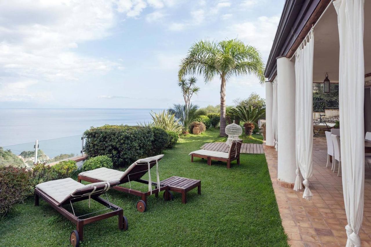 Luxury Taorum Villa With Spectacular Sea Views In Taormina Exterior foto